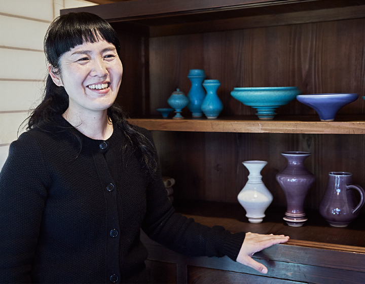 Creating beautiful vessels in Kasama – Makiko Suzuki
