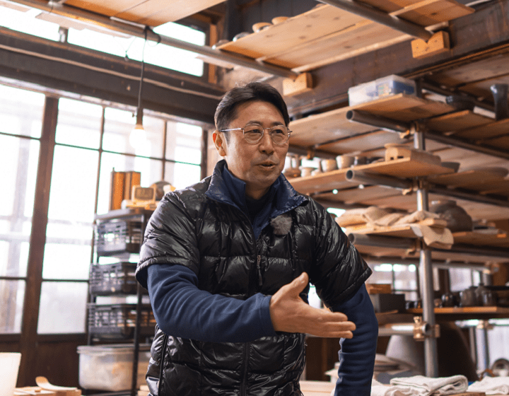 Tsuchida Ken, a potter who makes pottery in a mountain village in Yamagata Prefecture, Japan.
