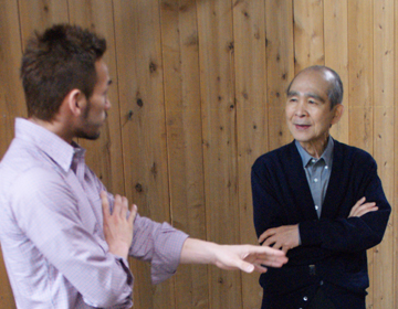 ”Kuroda Shogen, Hishaku Craftsman” Creates Dippers for Tea Ceremony Dedicated to the Senke