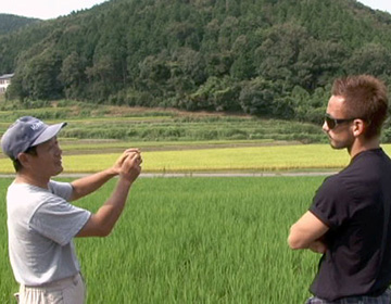 Organic Rice Farming with Golden Apple Snails, “Farmer Kimura Fushio”