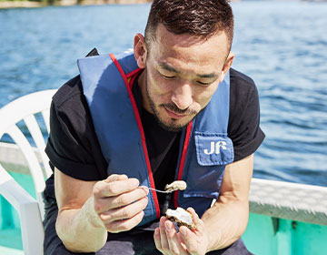 上質な海水と伝統の技術が生む、極上の生牡蠣ーーかなわ水産　四代目三保達郎社長