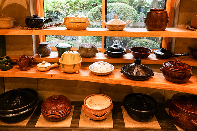 雲井窯 御飯鍋 中川一辺陶 五合炊き 飴釉 - 食器